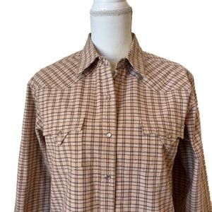 Wrangler Western Cowgirl Rodeo Shirt Silver Threading Pearl Snap Woman’s Medium